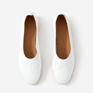 Everlane The Italian Leather Day Glove Flats
